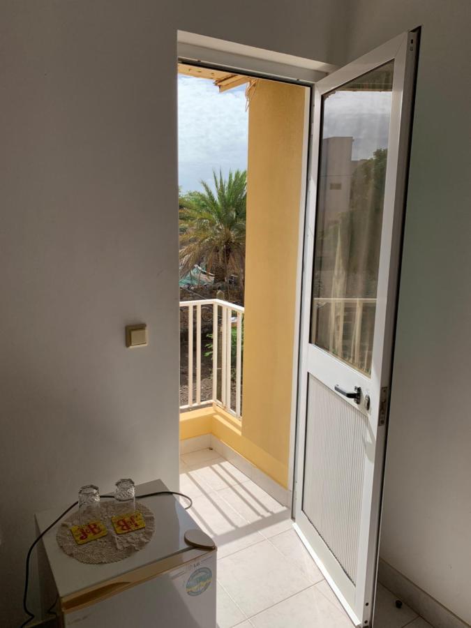 Residencial Por Do Sol Hotel Porto Novo  Exterior photo
