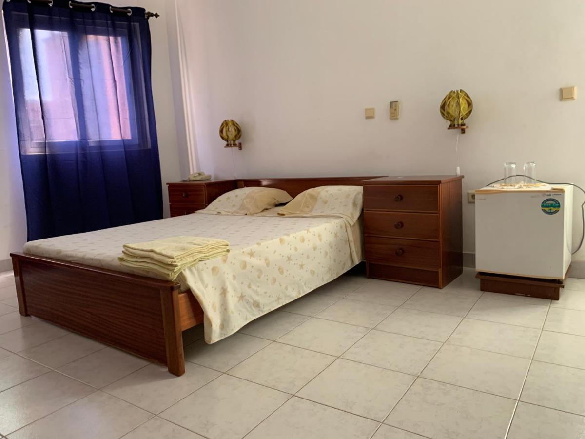 Residencial Por Do Sol Hotel Porto Novo  Exterior photo