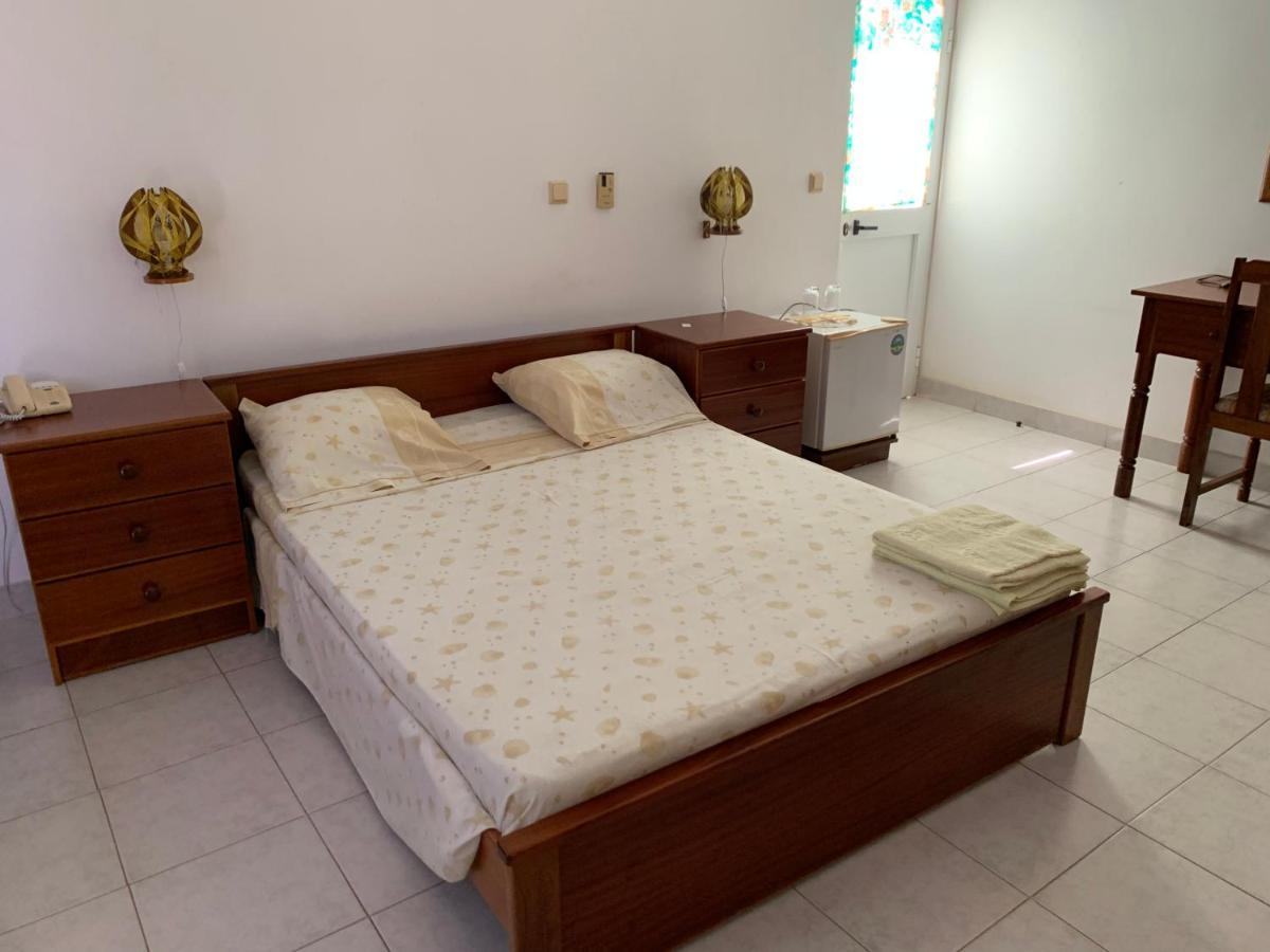 Residencial Por Do Sol Hotel Porto Novo  Exterior photo